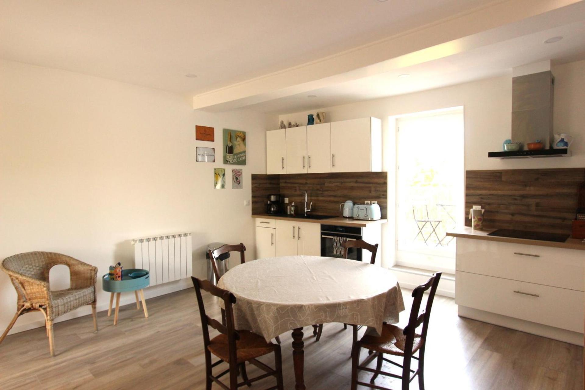 Joli Appartement Avec Balcon Au Coeur De ฟอร์คัลกีเย ภายนอก รูปภาพ